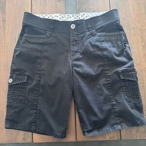 Lee Sinfully Soft Cargo Shorts, Black, Cotton, Women’s 10 Medium